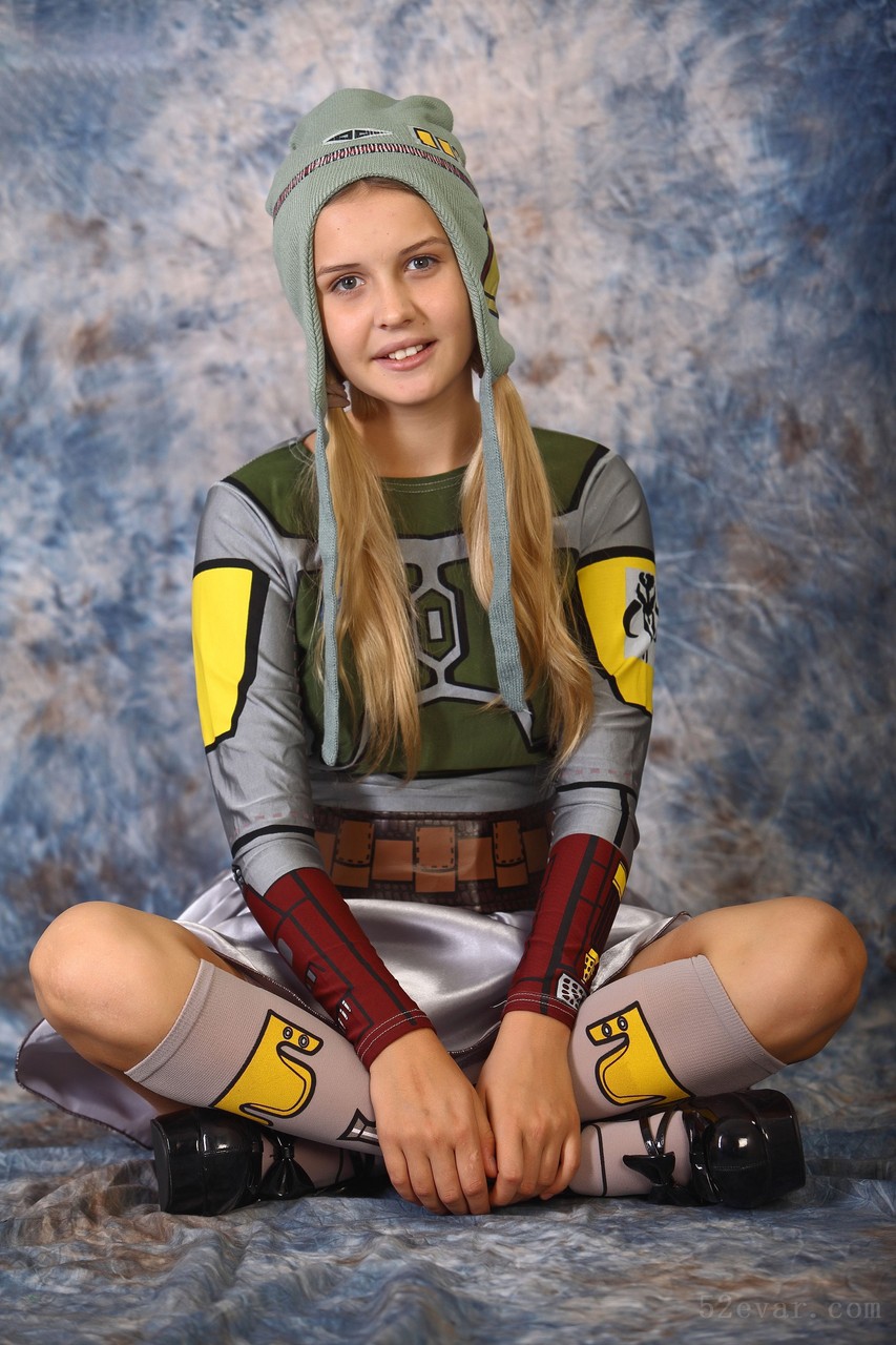 [236P+1V] Mika褐色短筒袜写真